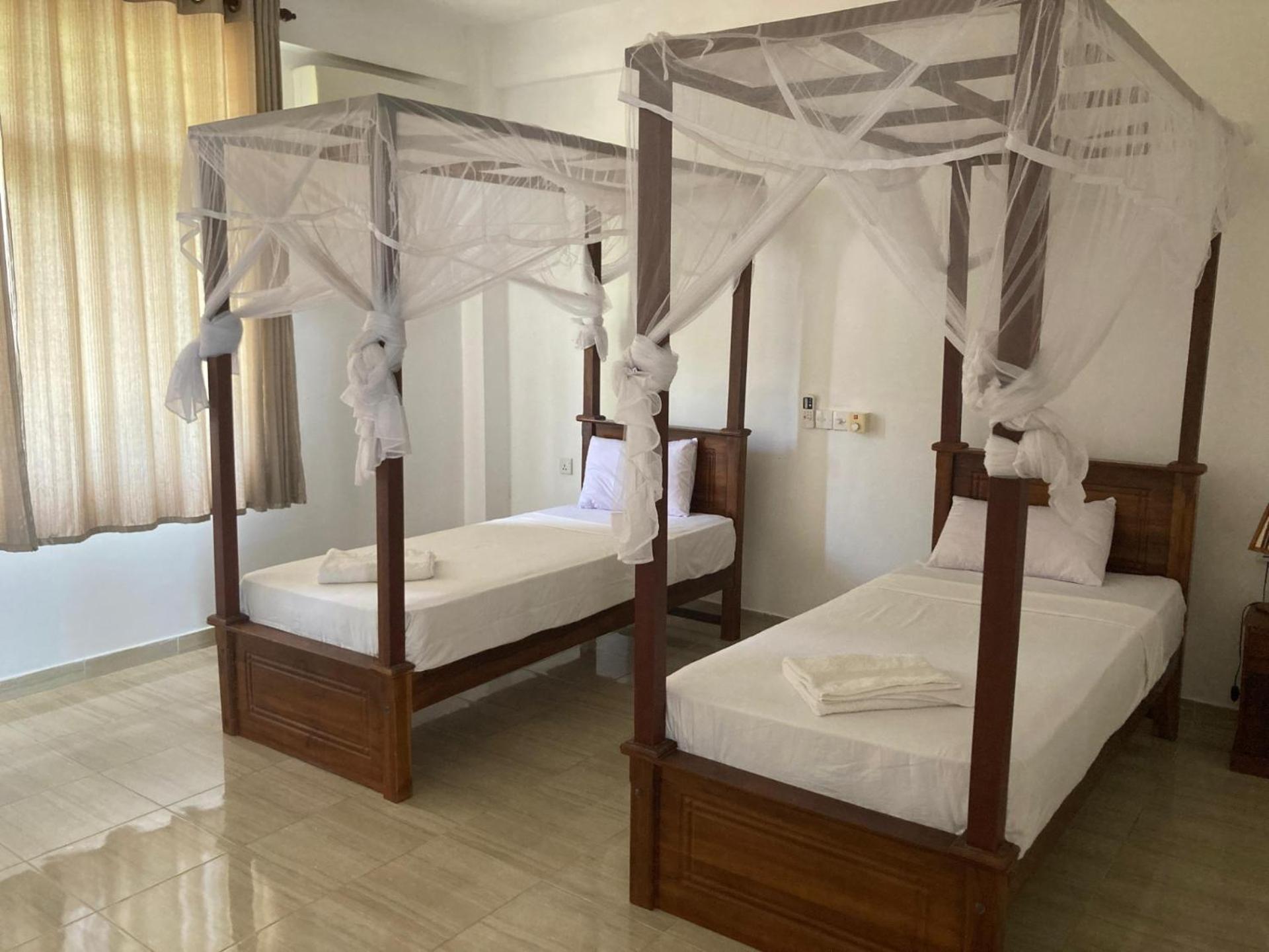Savenrose Beach Villa Matara Exteriör bild